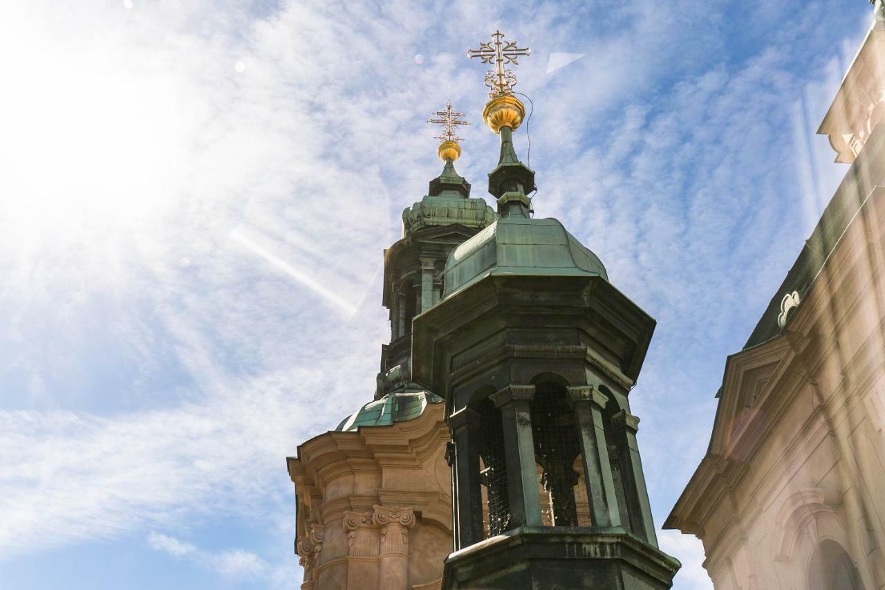 The Old Town Square & Parizska Apartments Praha Bagian luar foto