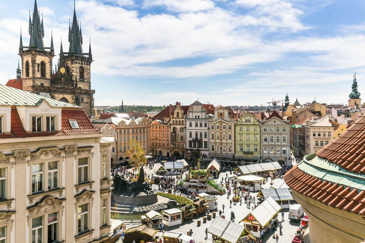The Old Town Square & Parizska Apartments Praha Bagian luar foto