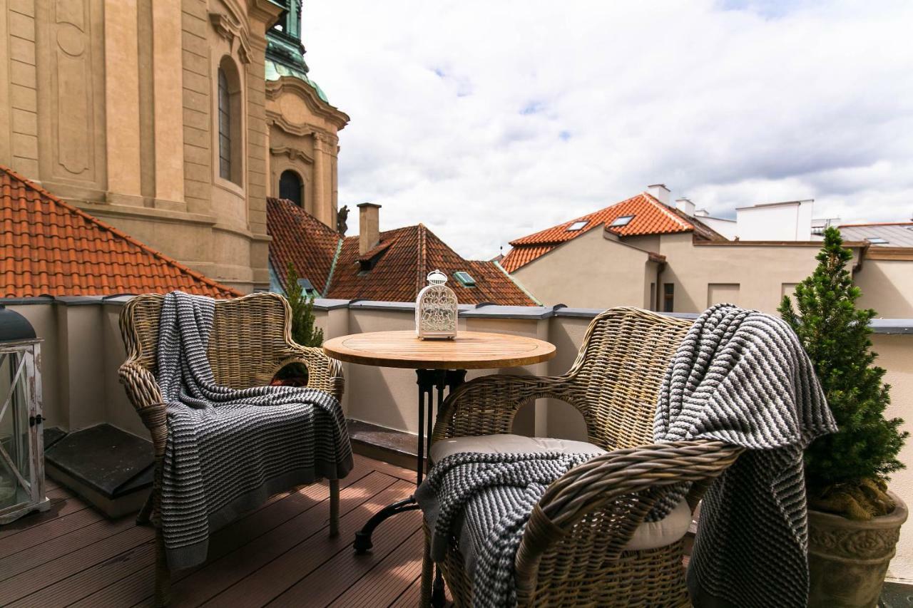 The Old Town Square & Parizska Apartments Praha Bagian luar foto
